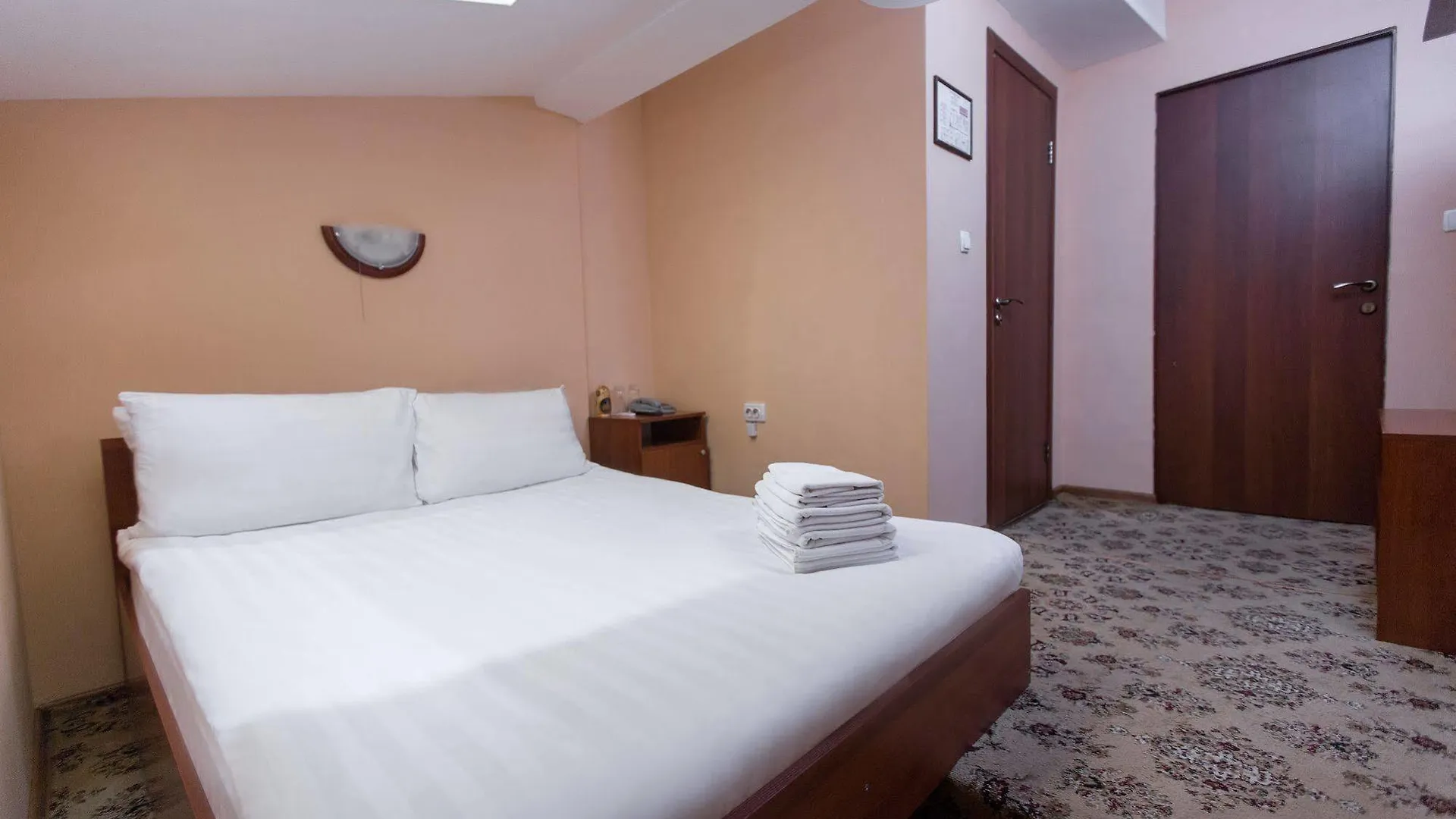 Matreshka Hotel Moskou