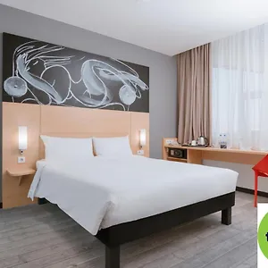 3* Hotel Ibis Oktyabrskoye Pole